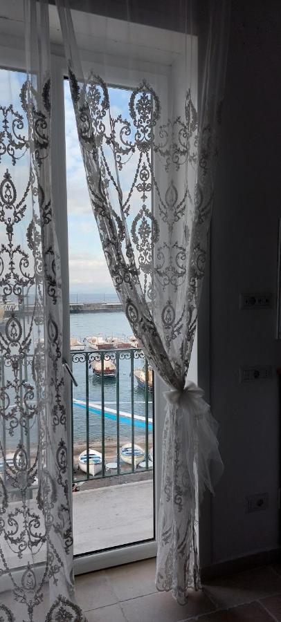 Capri Aquarium Family - Vacation Home エクステリア 写真