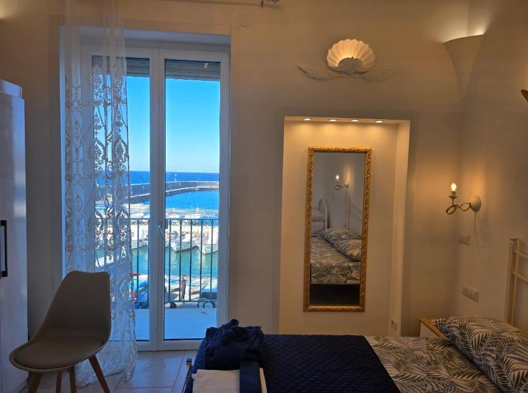 Capri Aquarium Family - Vacation Home エクステリア 写真